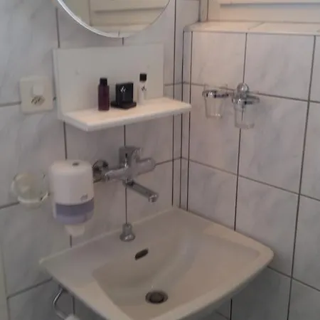 Motel Des Sports 3*