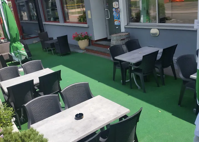 汽车旅馆 Des Sports Martigny