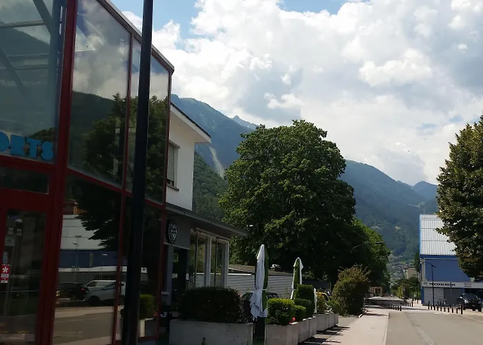 汽车旅馆 Des Sports 3*