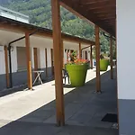 Des Sports Motel