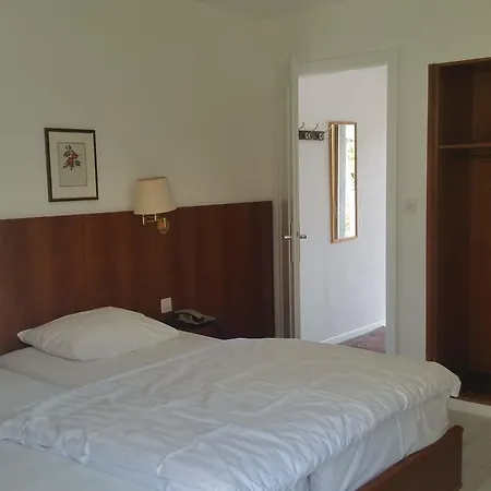 Des Sports Motel